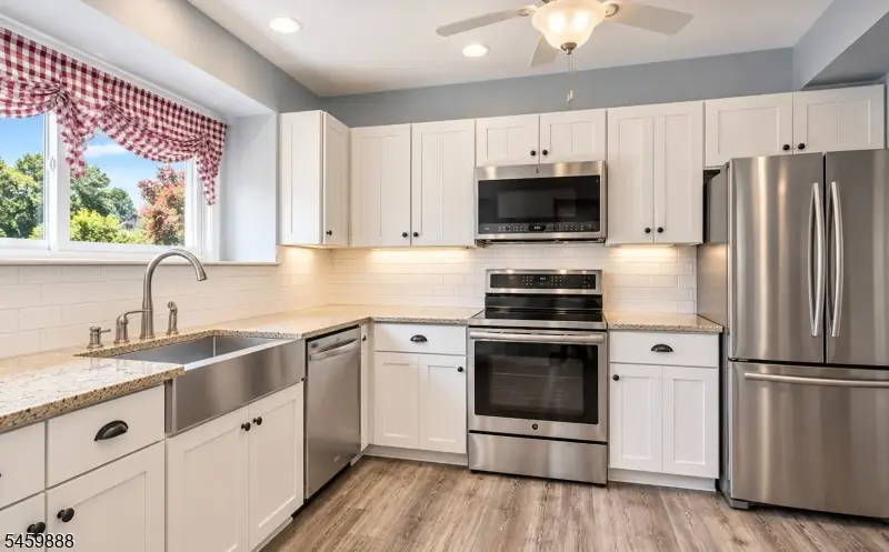34 Whitehall Ct, Hillsborough, NJ 08844 - #3