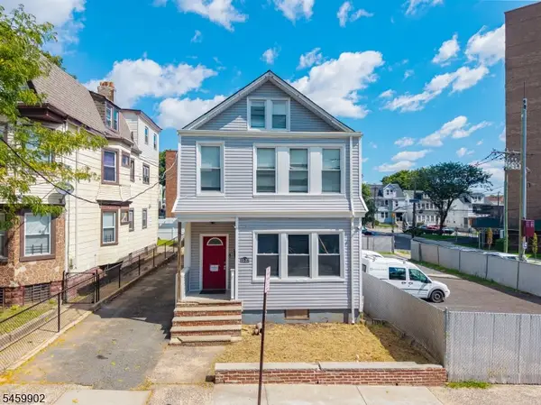 35 Irving St, Newark City, NJ 07104