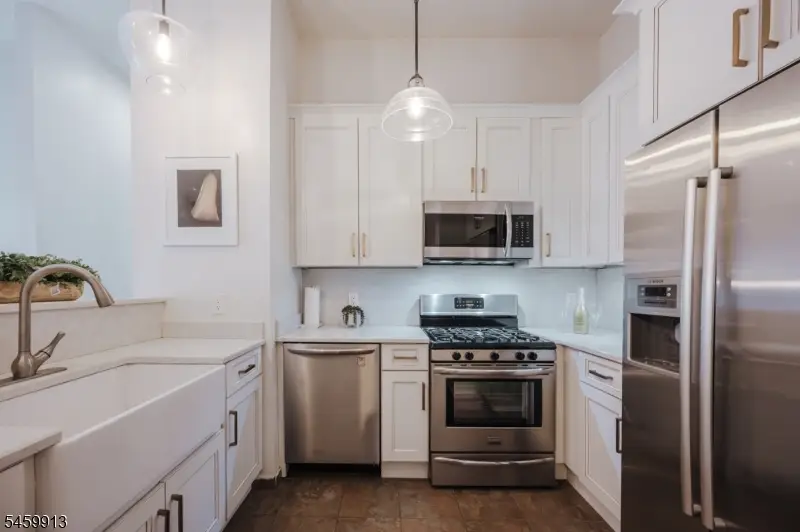 20 S Midland Ave, Kearny, NJ 07032 - #3