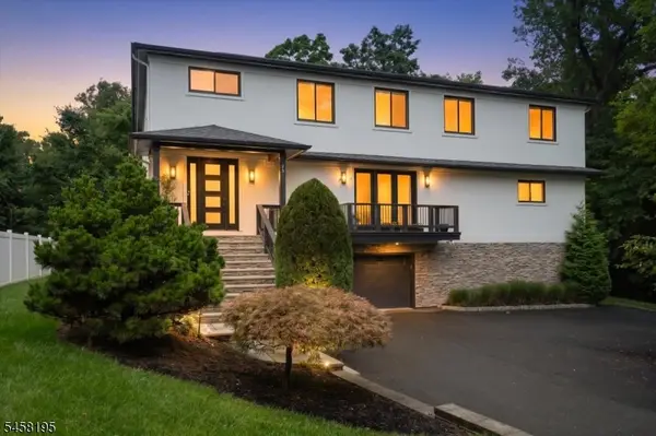 25 Oakwood Dr, New Providence Boro, NJ 07974