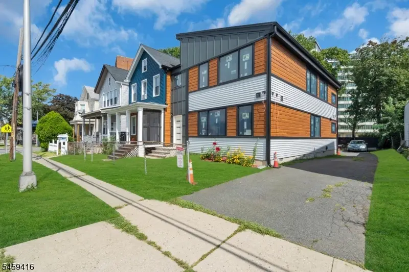 265 Washington St, City Of Orange, NJ 07050 - #3