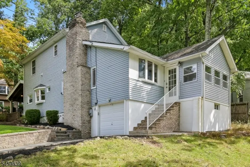 2 Whaleback Waddy, Denville, NJ 07834 - #1