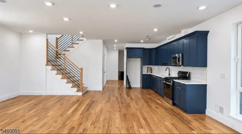 17 Seymour Ave, Newark, NJ 07108 - #2