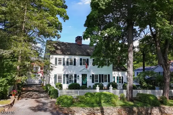 8 Joliet Street, Tewksbury Twp., NJ 08858