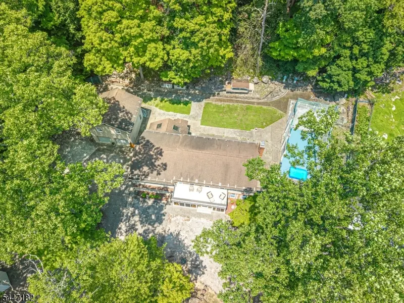 90 Emmans Rd, Ledgewood, NJ 07852 - #3