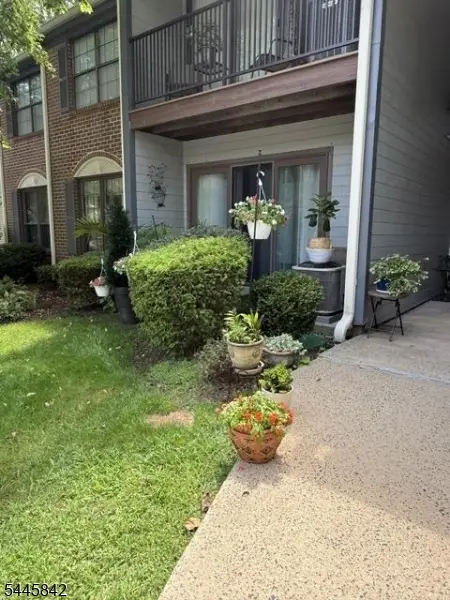 131 Irving Pl, Bernards, NJ 07920 - #2