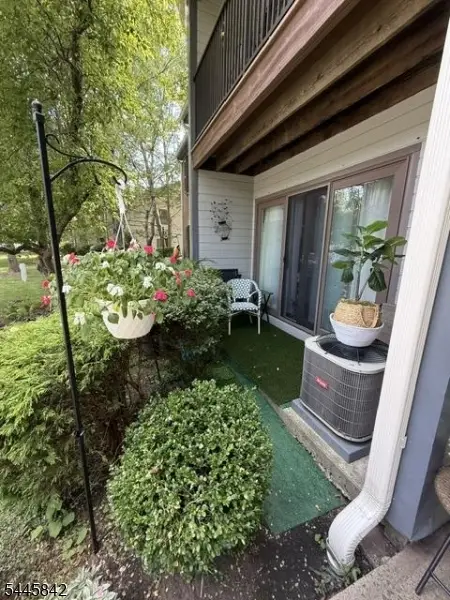 131 Irving Pl, Bernards, NJ 07920 - #3