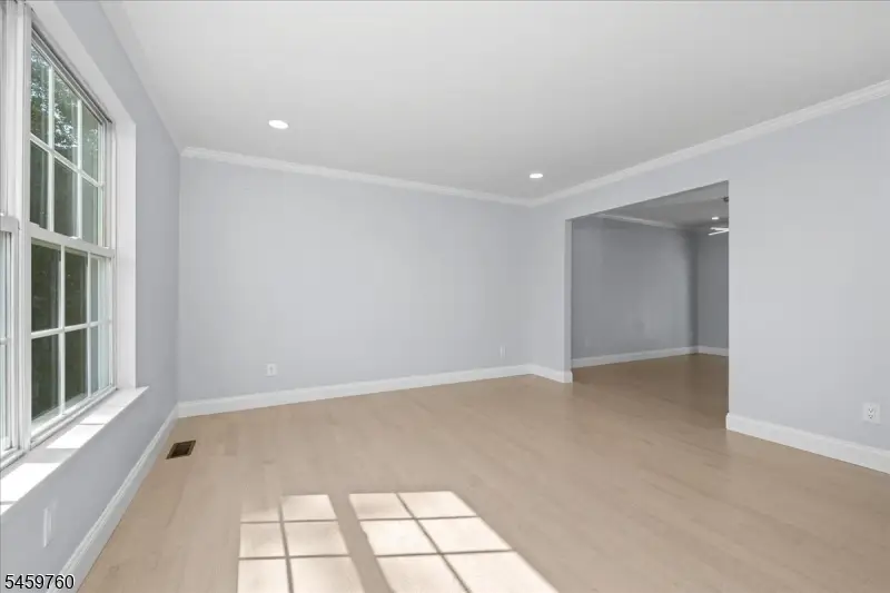 117 Hillside Dr, Hamburg, NJ 07419 - #3
