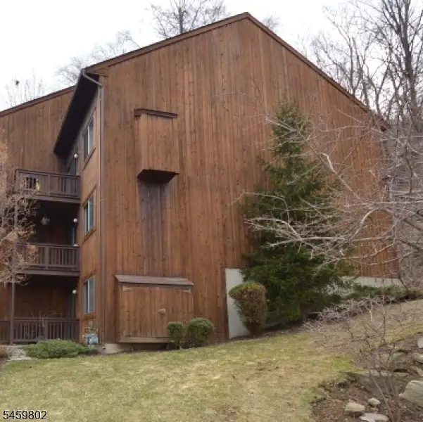 7 Augusta Dr #7, Vernon, NJ 07462 - #1