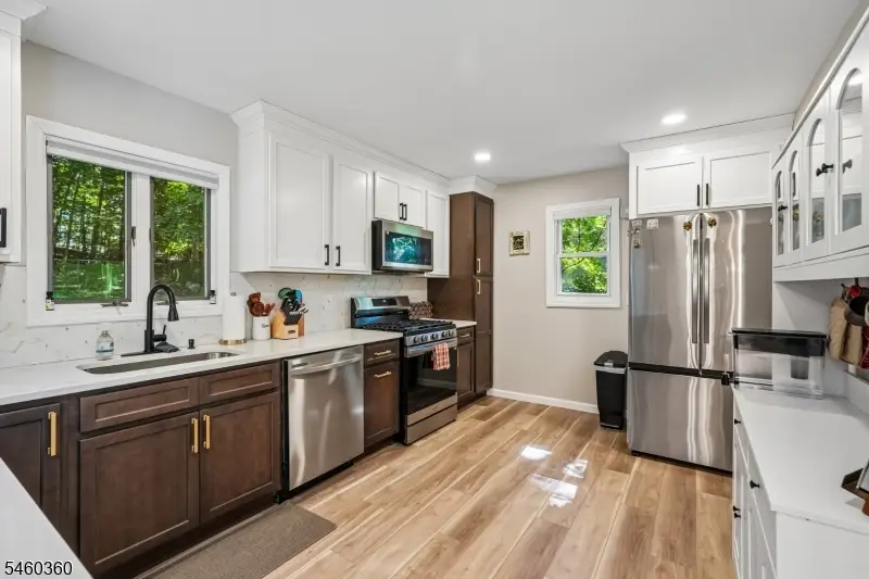 102 Hiawatha Blvd, Oakland, NJ 07436 - #3