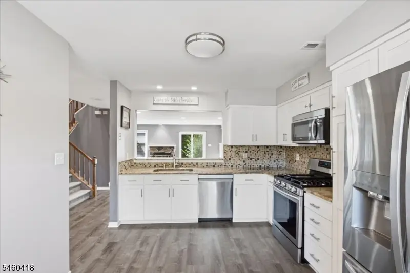 5 Heatherwood Ct, Rockaway, NJ 07866 - #3