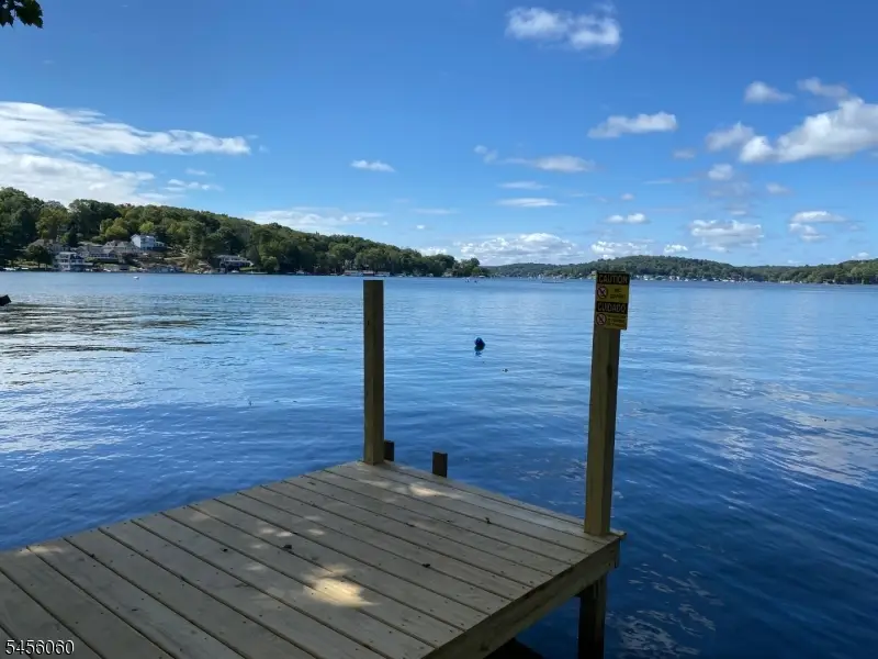 32 Playhouse Park, Lake Hopatcong, NJ 07849 - #2