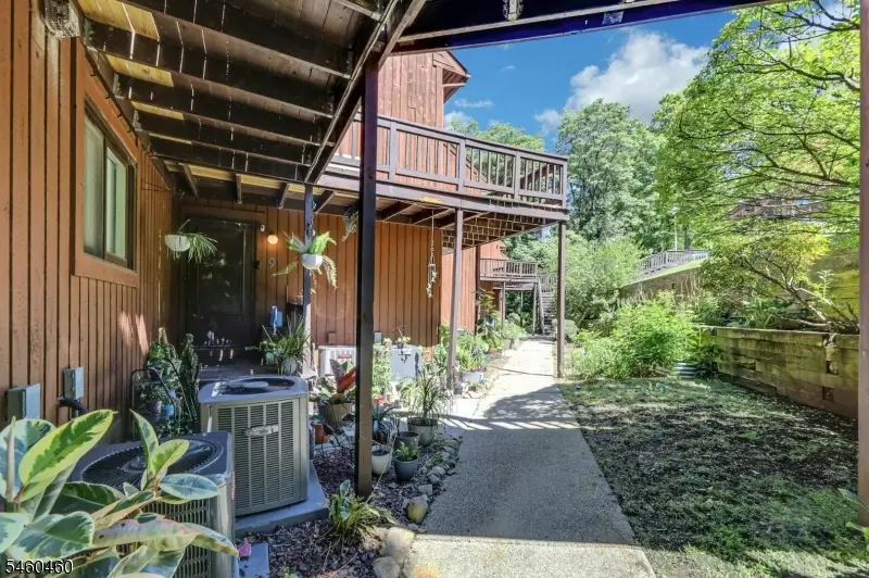 4 Davos Dr #9, Vernon Center, NJ 07462 - #3