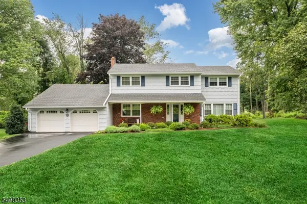 3 Bridle Ln, Mount Olive Twp., NJ 07828