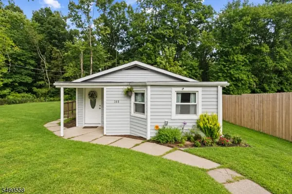 340 Lakeview Dr, Hampton Twp., NJ 07860