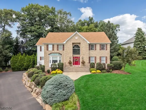 4 Moccasin Ct, Mahwah Twp., NJ 07430