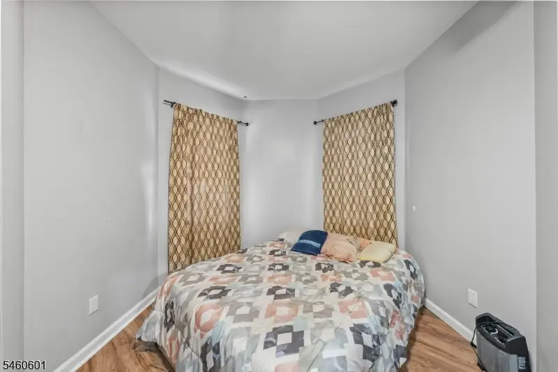 38 Nairn Pl, Newark, NJ 07108 - #3