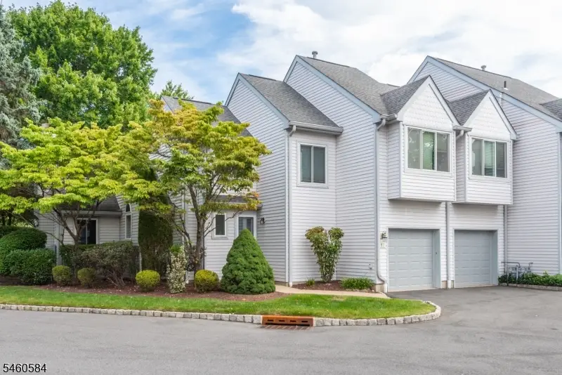 17 Constitution Ct, Montville, NJ 07045 - #1