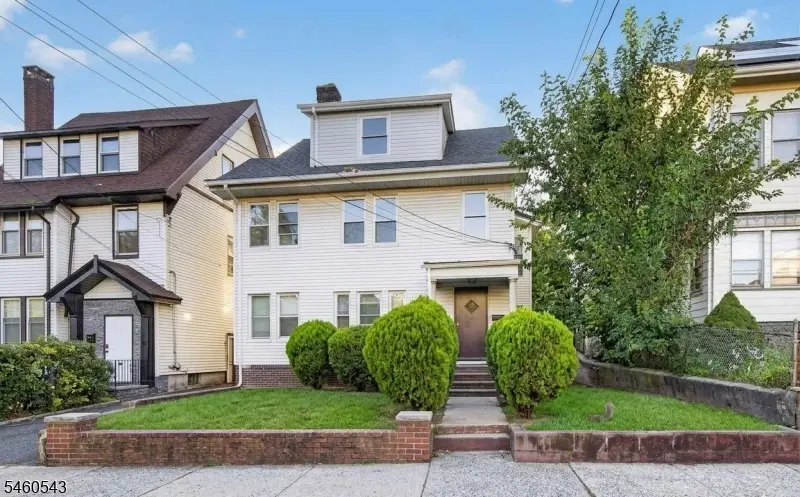 23 Leo Pl, Newark, NJ 07108 - #1