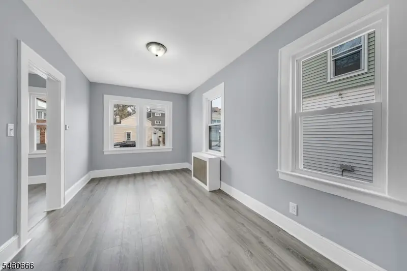 54 Thomas St, Watsessing, NJ 07003 - #3