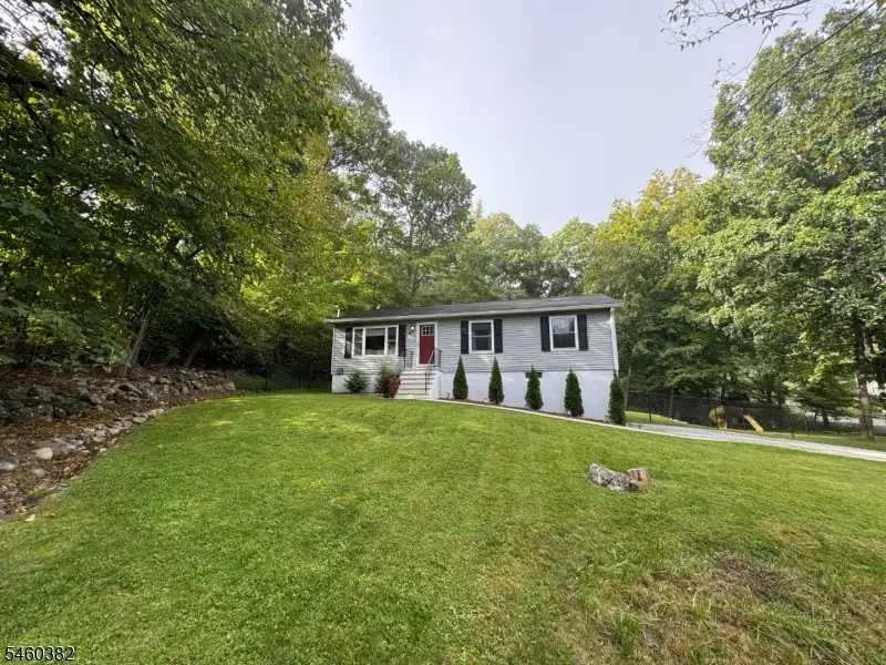 20 Durol Dr, Montague, NJ 07827 - #2