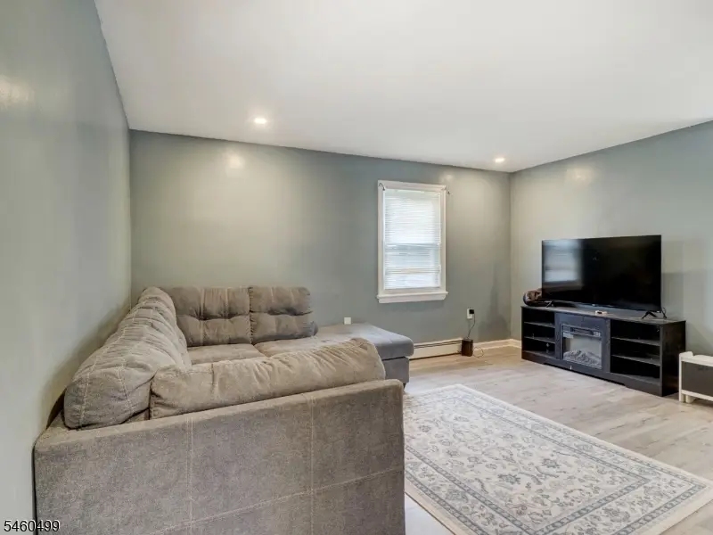 338 Nesbit Ter, Irvington, NJ 07111 - #3