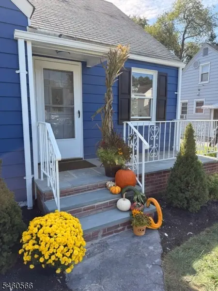 9 Hunter St, Roxbury, NJ 07876 - #3