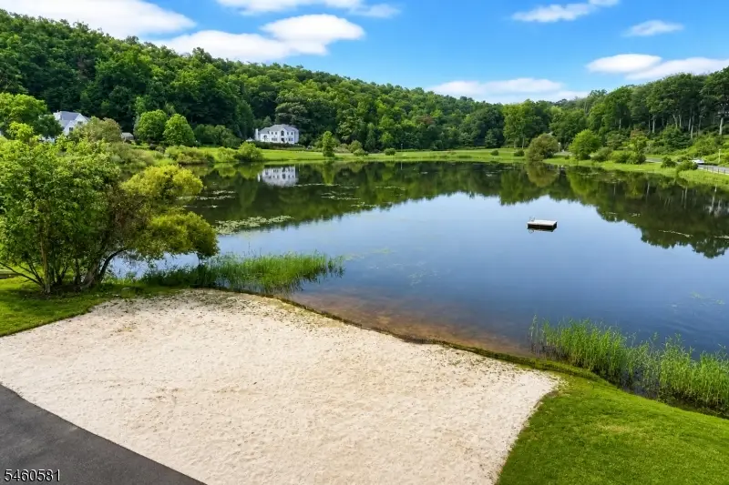 4 Upper Lake Rd, Oak Ridge, NJ 07871 - #3