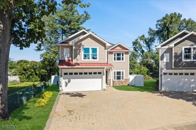 87 Fulton St, Keyport, NJ 07735 - #2