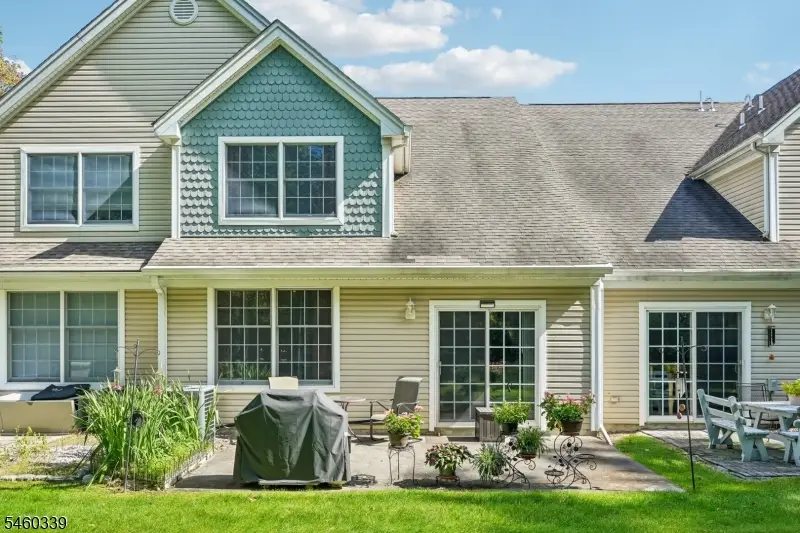 33 Spring Hollow Rd, Wantage, NJ 07461 - #2