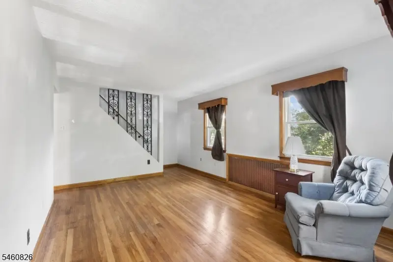 212 E Munsell Ave, Linden, NJ 07036 - #1