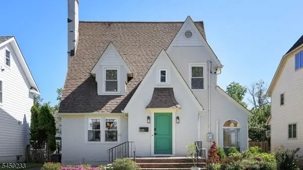 533 Edgar Rd, Westfield Town, NJ 07090