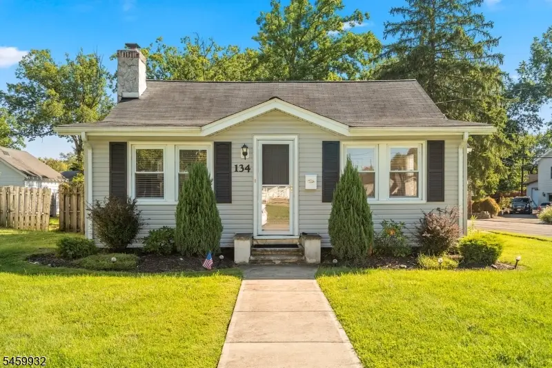134 Minnehaha Blvd, Lake Hiawatha, NJ 07054 - #1