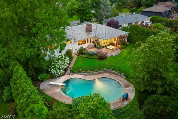 200 Crestwood Dr, South Orange Village Twp., NJ 07079