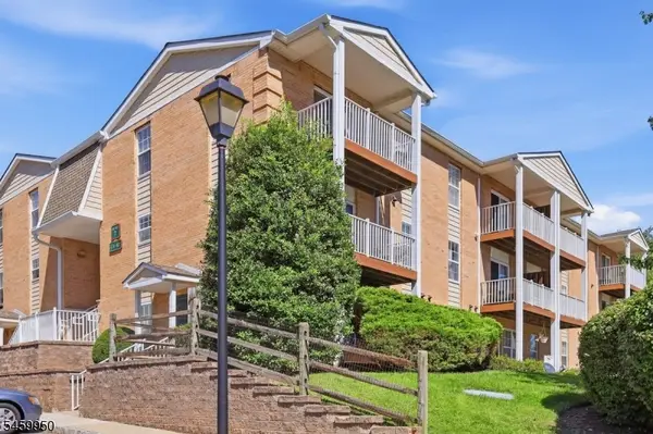 184 Vista Dr, Hanover Twp., NJ 07927