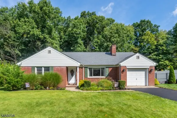 47 Grove St, West Milford Twp., NJ 07480