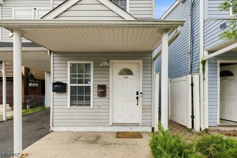 224 Pine St, Elizabethport, NJ 07206 - #3