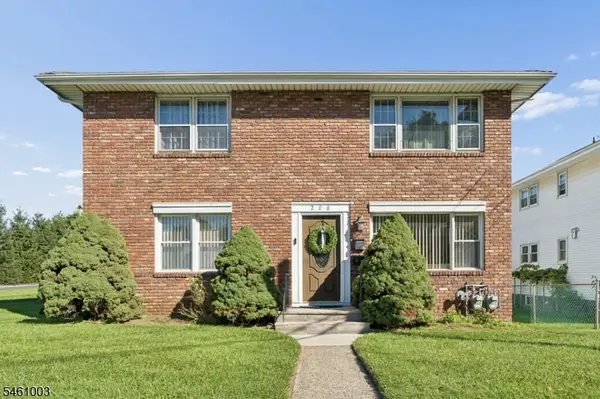 202 E 11th St, Clifton City, NJ 07011