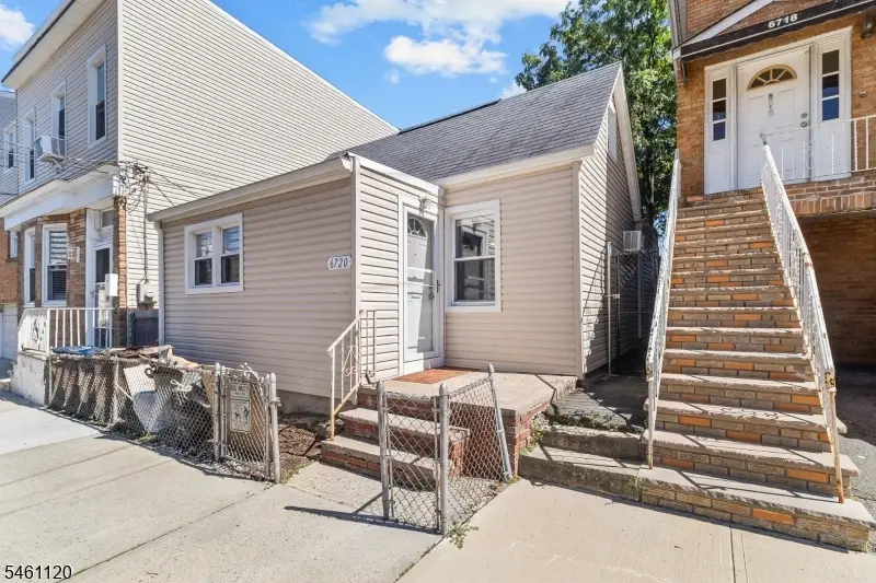 6720 Jackson St, Guttenberg, NJ 07093 - #1