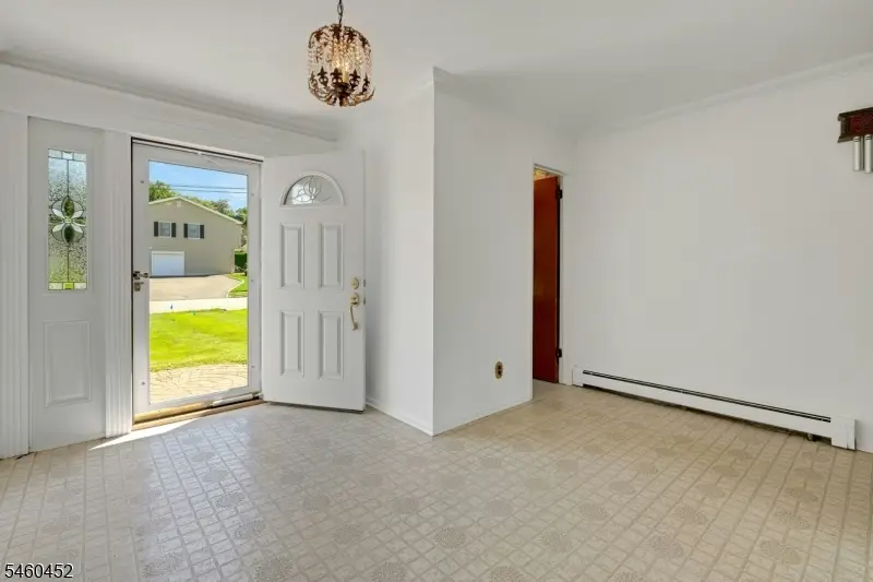 10 Klimback Ct, West Caldwell, NJ 07006 - #3
