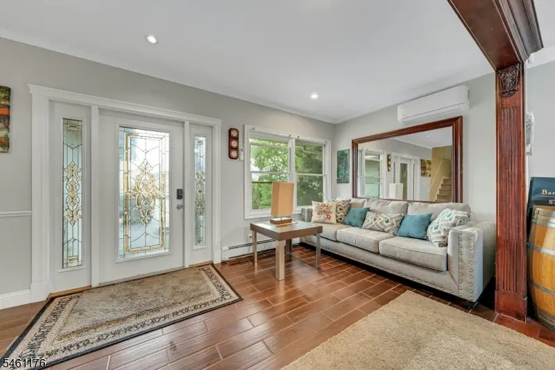444 Riverside Ave, Lyndhurst, NJ 07071 - #3