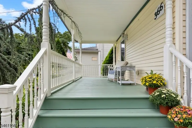 366 Broad St, Sewaren, NJ 07077 - #2