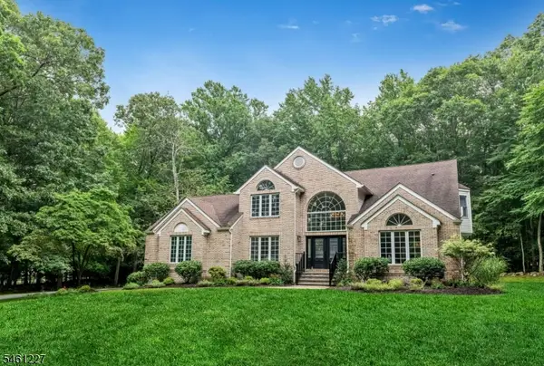 15 Crescent Ridge Rd, Rockaway Twp., NJ 07005