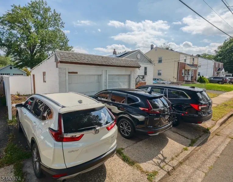 428 3rd Ave, Linden, NJ 07036 - #2