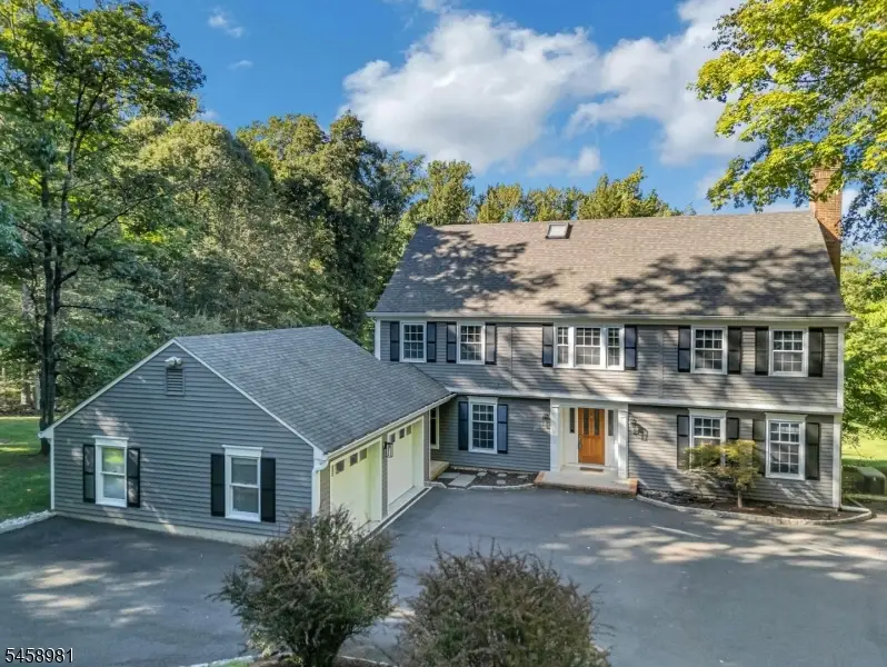 15 Sandalwood Drive, Warren, NJ 07059 - #1