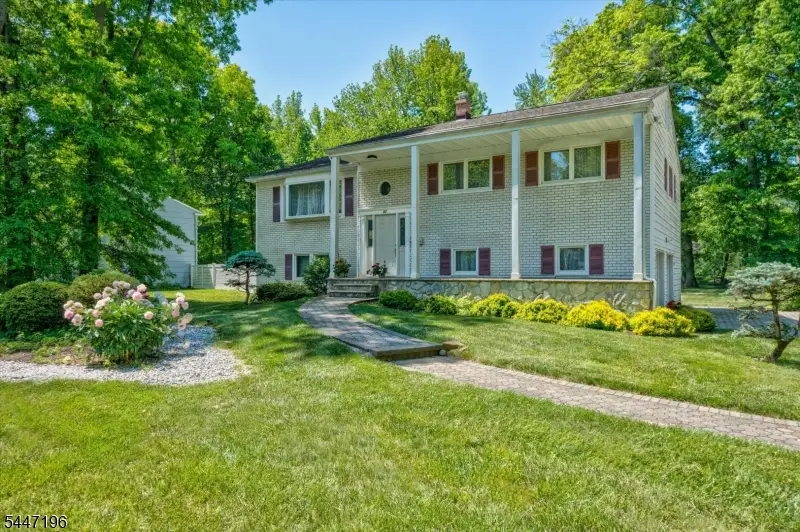 57 Robbins Ave, Berkeley Heights, NJ 07922 - #3