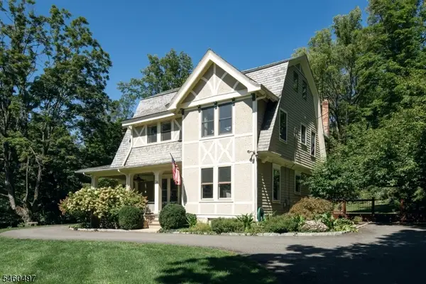 34 Sunnyslope Ave, Long Hill Twp., NJ 07946