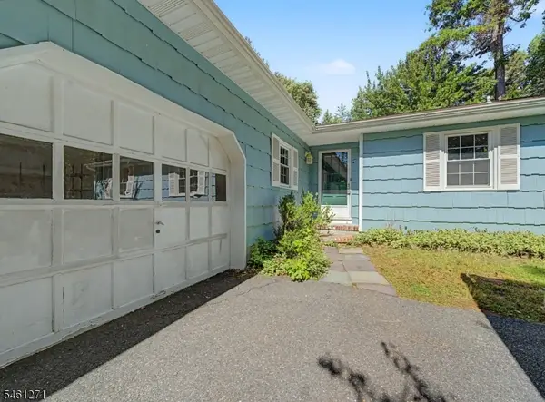 2 Arlyn Ln, Randolph Twp., NJ 07869