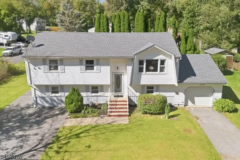7 Paradise Trl, Stockholm, NJ 07460 - #1
