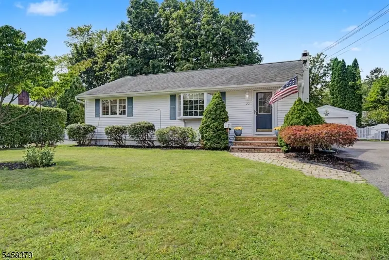 22 Carol Dr, Succasunna, NJ 07876 - #2